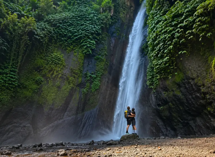Munduk Waterfall & Plantation Trekking