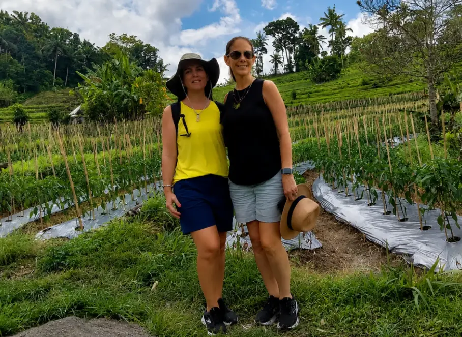 sidemen-local-plantation-trekking (1)